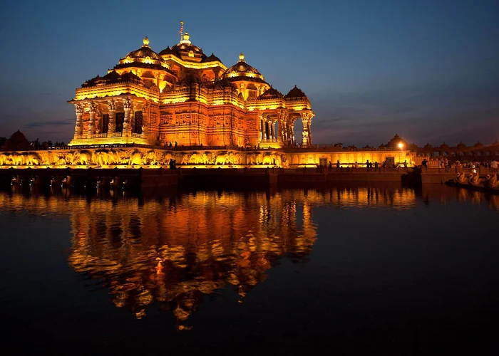 Essence of Delhi Tour
