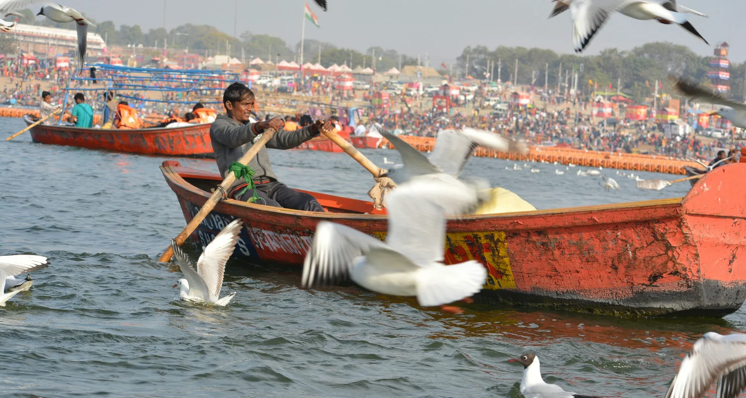 Journey from Blessed Kashi to Ayodhya - 6N/7D